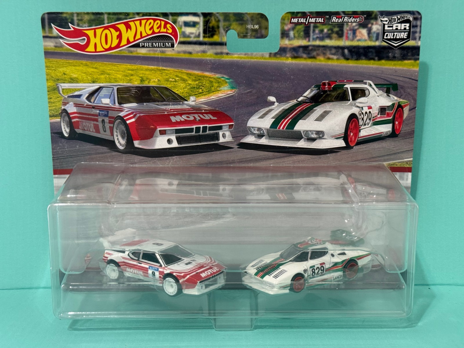 HOT WHEELS TWIN PACK 2 CAR SET BMW M1 PROCAR LANCIA STRATOS GROUP 5 1:64 3+