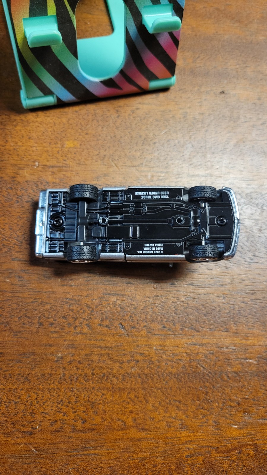 M2 Machines 1988 GMC Sierra 1500 Model Kit Silver Black R56 23-07 OBS PICKUP