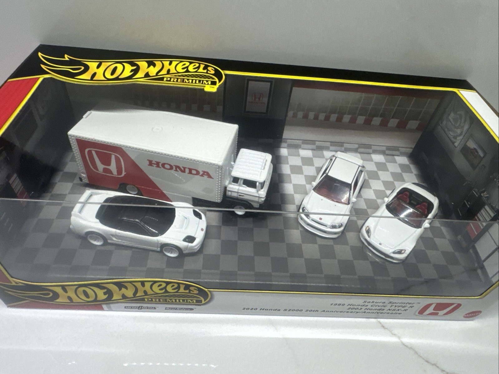 Hot Wheels Premium 2025 Honda Set Sprinter Civic Type R NSX-R S2000 Diorama