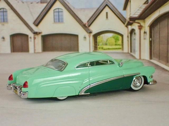 Ultra-Detail George Barris 1951 Mercury 331ci V8 “Hirohata” Lead Sled 1/64 Ltd H
