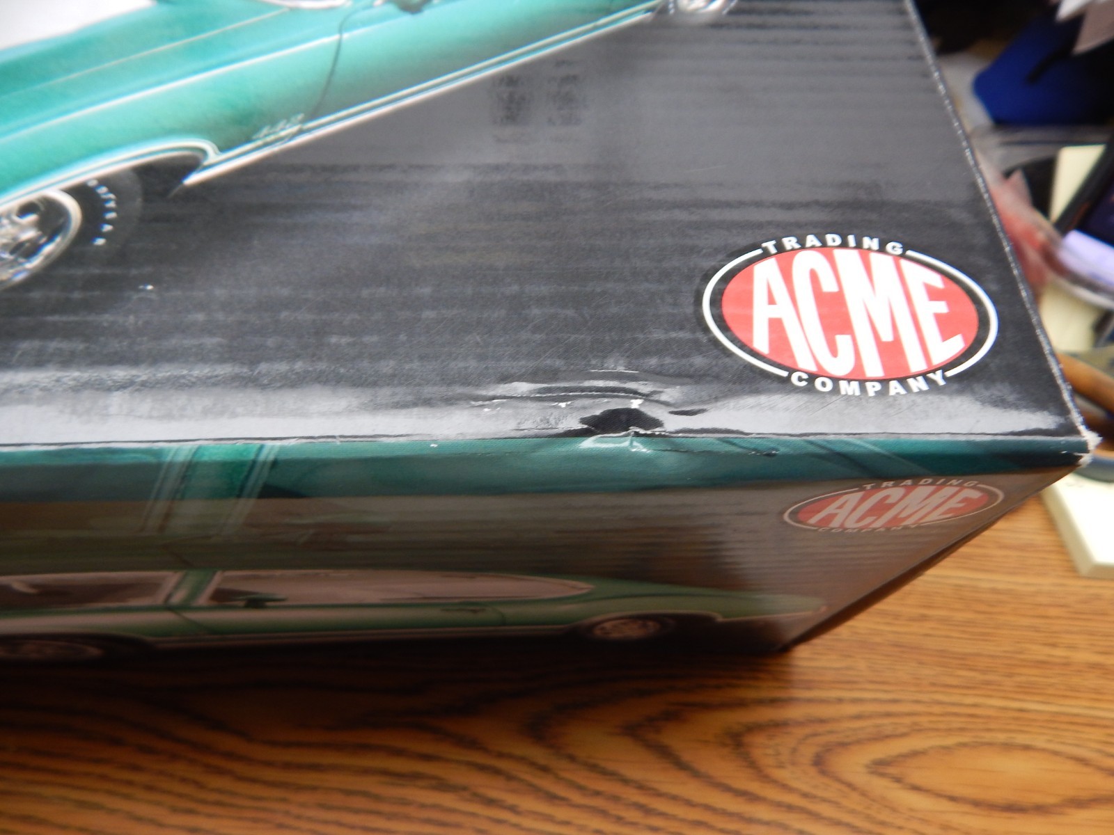 ACME 1972 OLDS 442 W30 NIB 1/18 SCALE 1 OF 996 MADE GREEN STILL TAPED SHUT LQQK