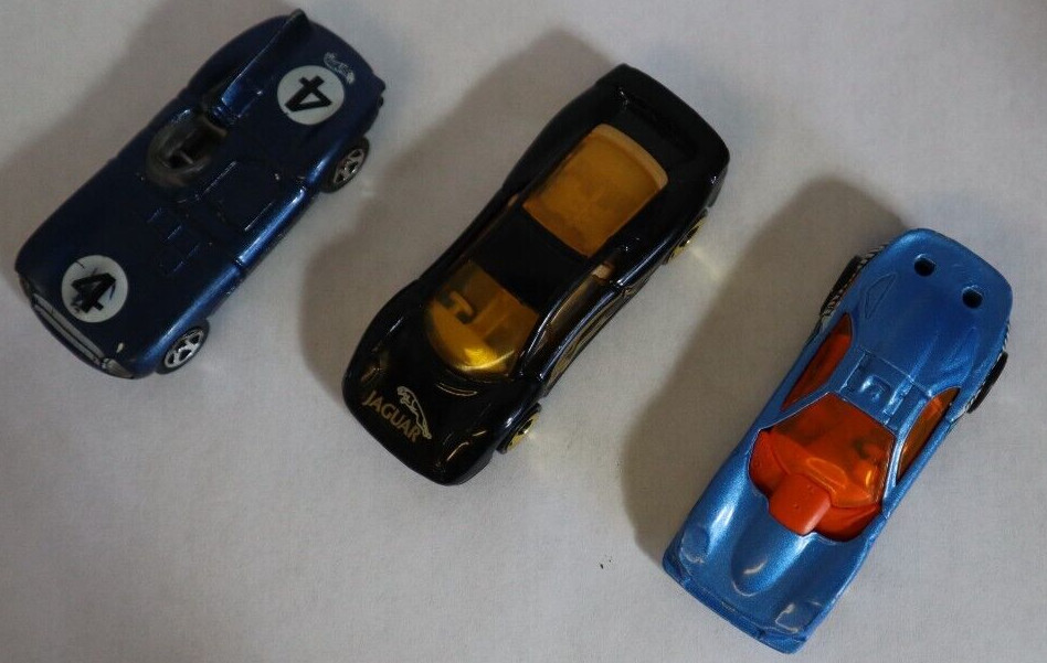 VTG Hot Wheels 1992 Jaquar Black 1998 Jaquar Blue 1996 Callaway Blue Lot of 3
