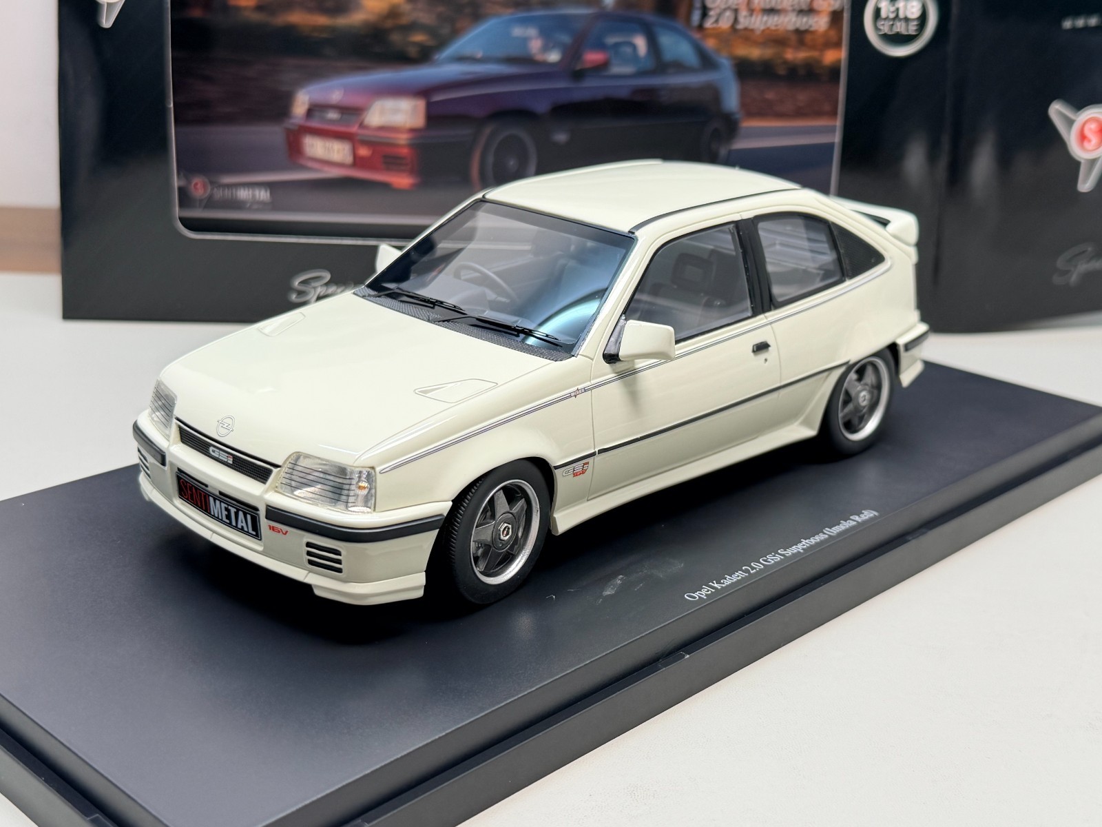 Sentimetal 1/18 Opel Kadett 2.0 GSi Superboss Resin Car Model