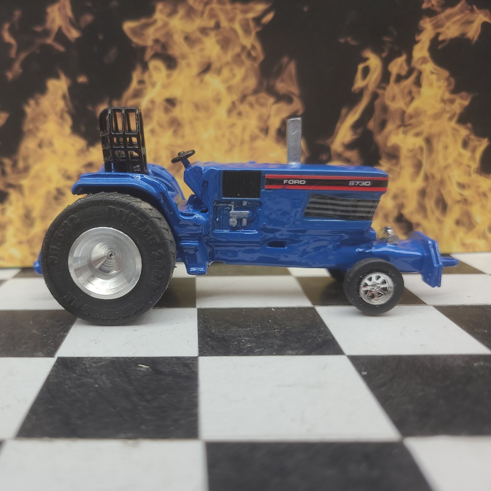 Custom Built FORD 8730 1:64 TRACTOR Pro Stock PULLER HOT ROD PULLING pull ERTL