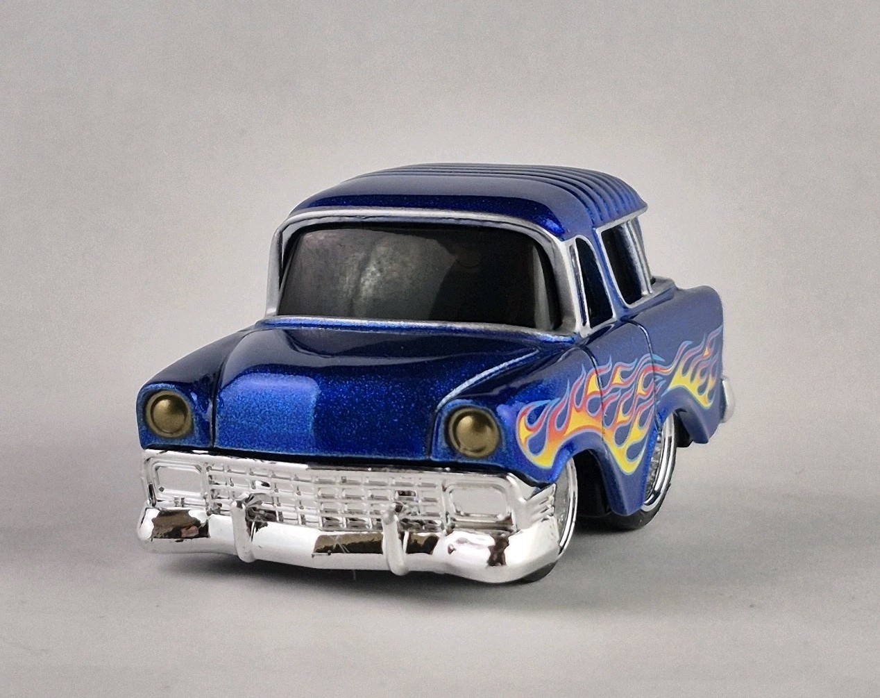 1957 CHEVY NOMAD Car Tuned Diorama Collectible DieCast Model 1:64 Blue LOOSE