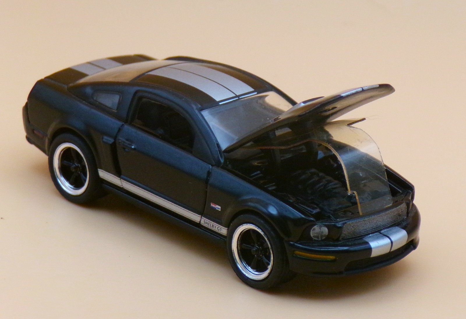 2007 Shelby GT..Barrett-Jackson Auction Block..Greenlight….1:64