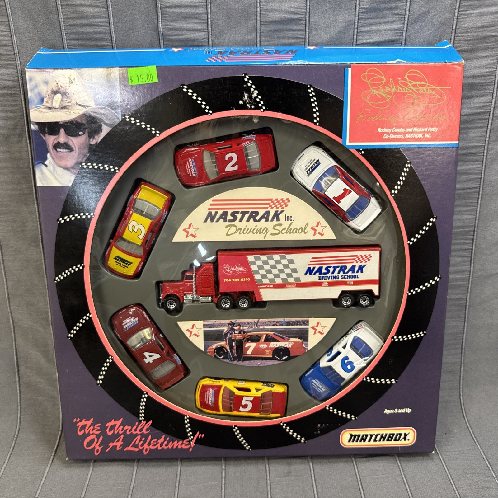 Matchbox Nastrak Driving School Box Set 1/64 Diecast NIP 7 Vehicles