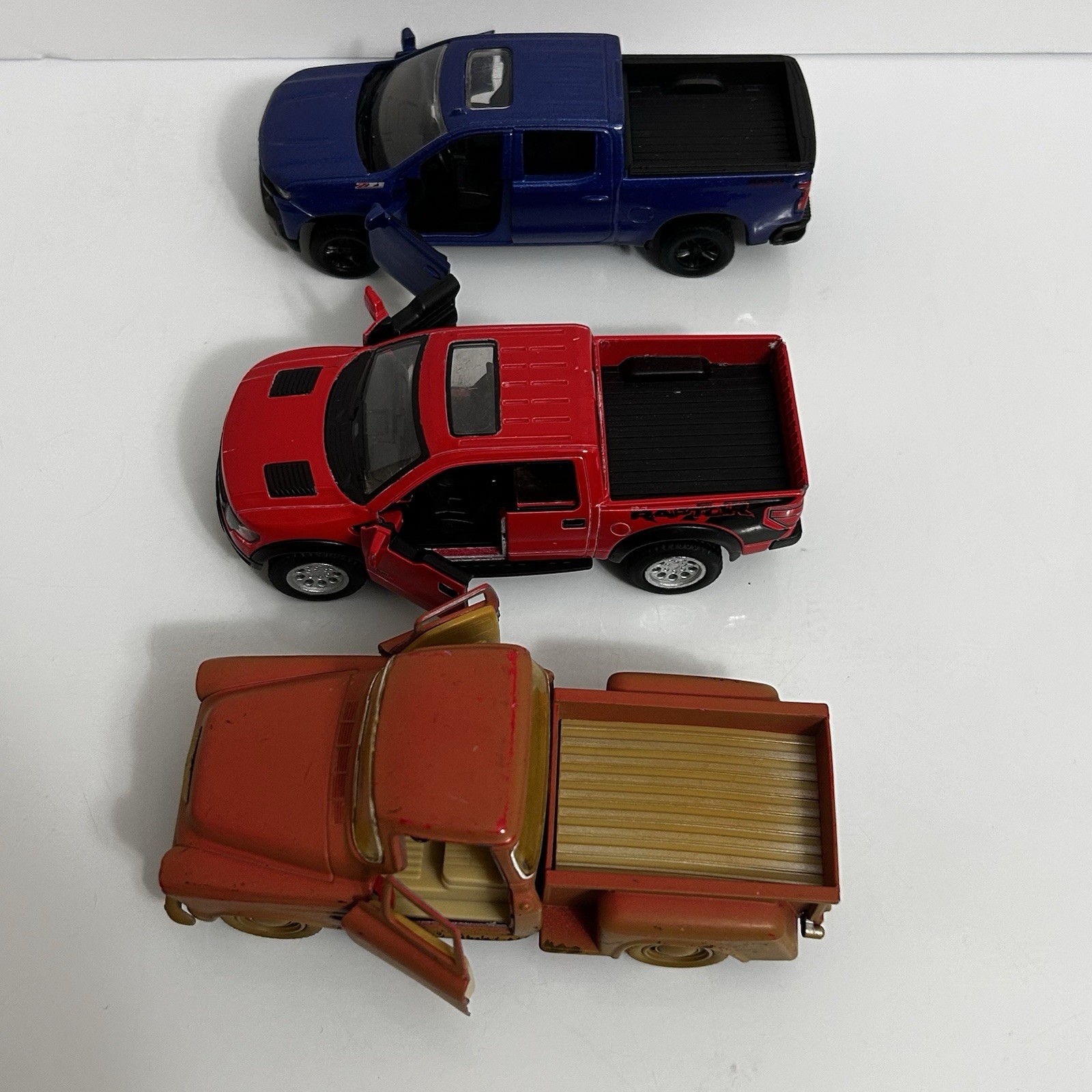 Lot of 3 Die Cast Pickup Trucks 1:43 1:46 1:32 + Random 3 Hotwheels 1:64 Trucks
