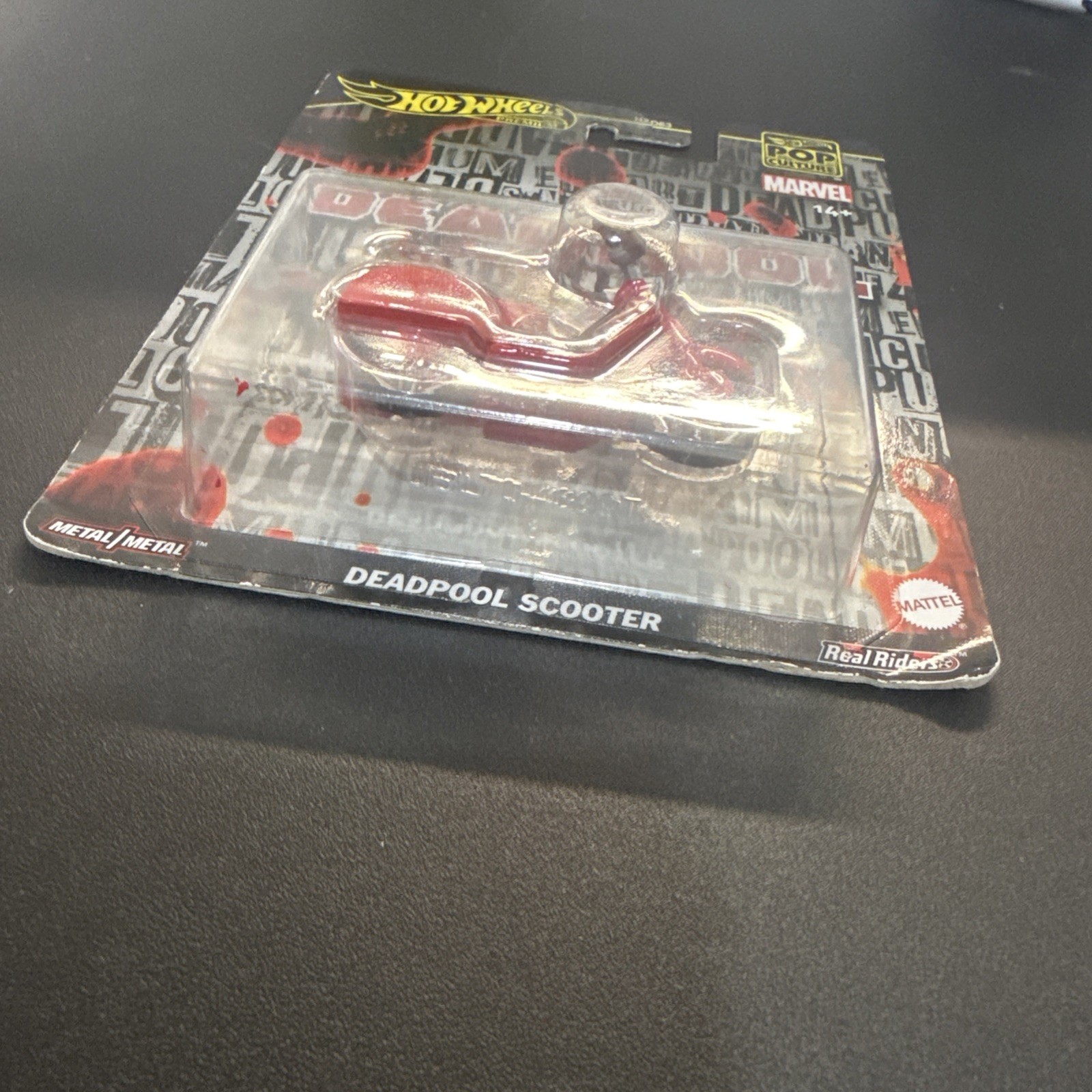 Hot Wheels Premium Marvel Deadpool Scooter Pop Culture Metal Real Riders Red