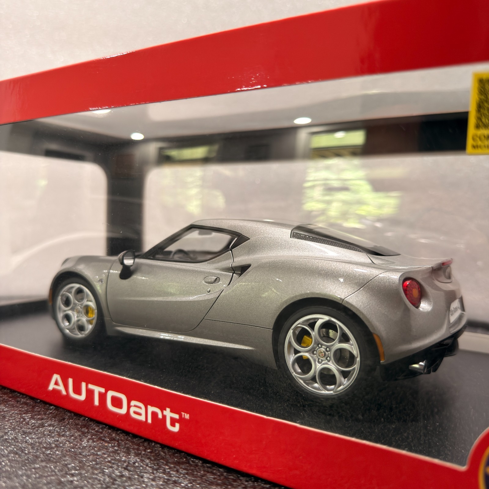 1:18 AUTOart Alfa Romeo 4C Metallic Gray 70187 RARE!