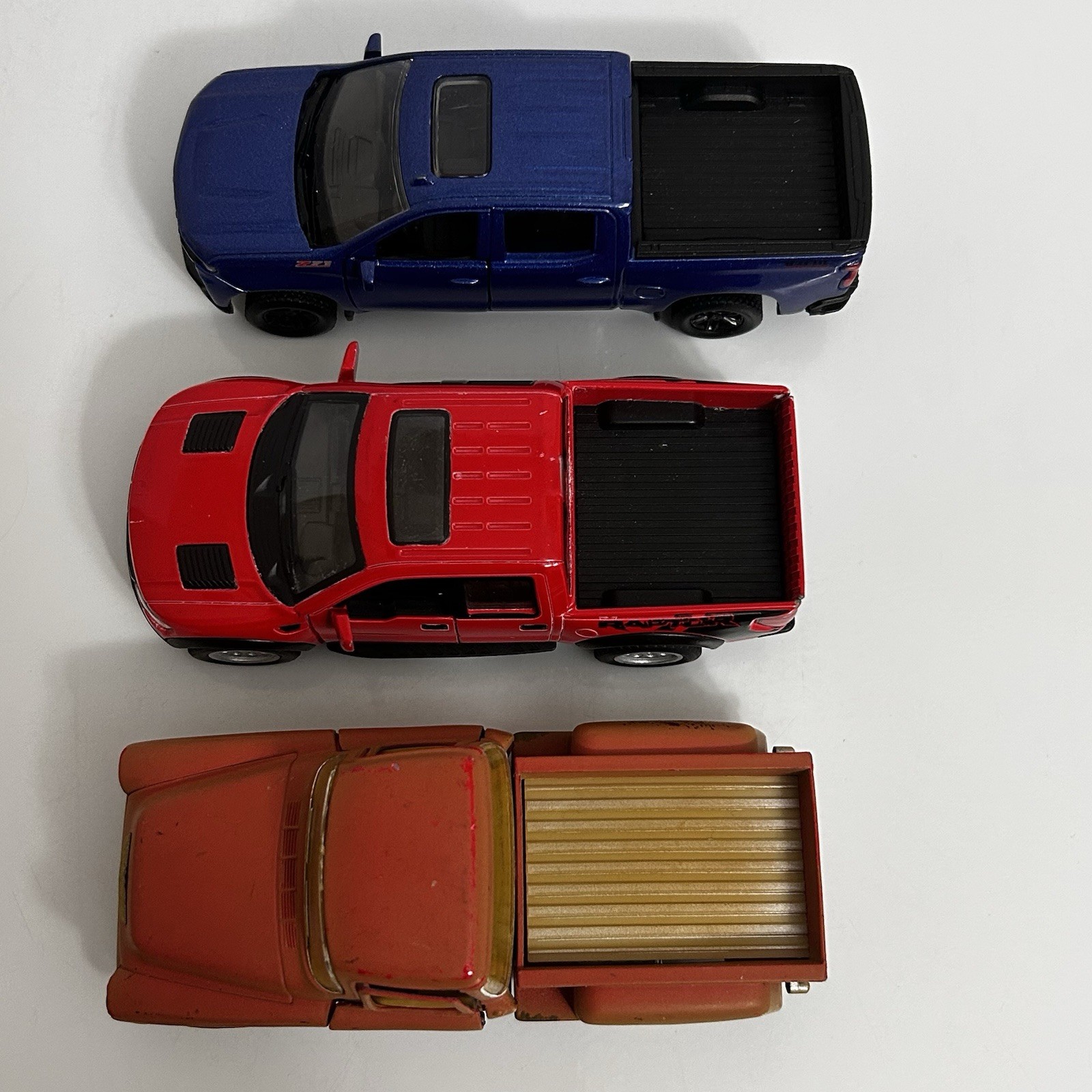 Lot of 3 Die Cast Pickup Trucks 1:43 1:46 1:32 + Random 3 Hotwheels 1:64 Trucks