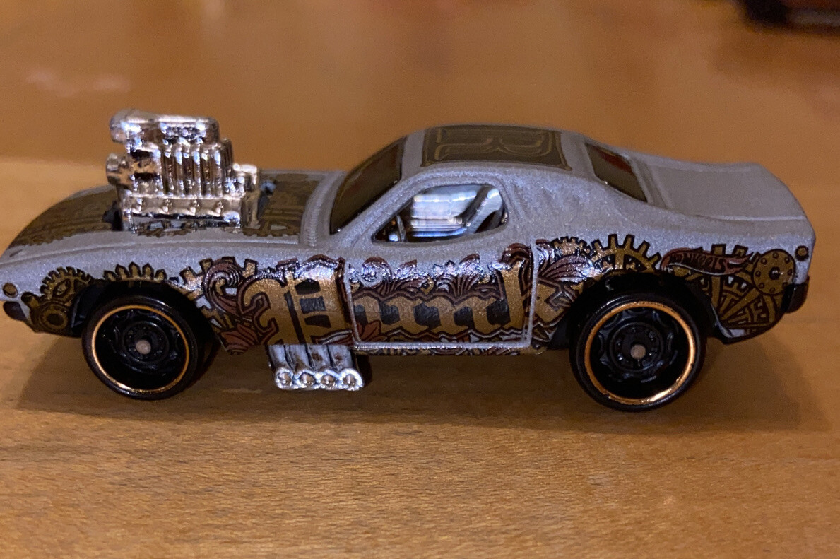 Hot Wheels 2015 Rodger Dodger Rare Steam Punk Flat Silver Gold Rims Original Car