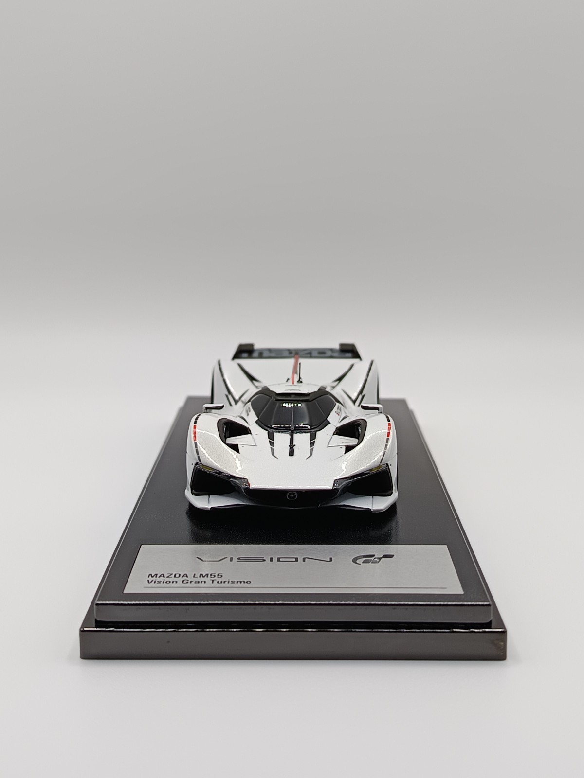 Modellers 1/43 Mazda LM55 Vision Gran Turismo – Atmospheric White MD43005 Rare!!