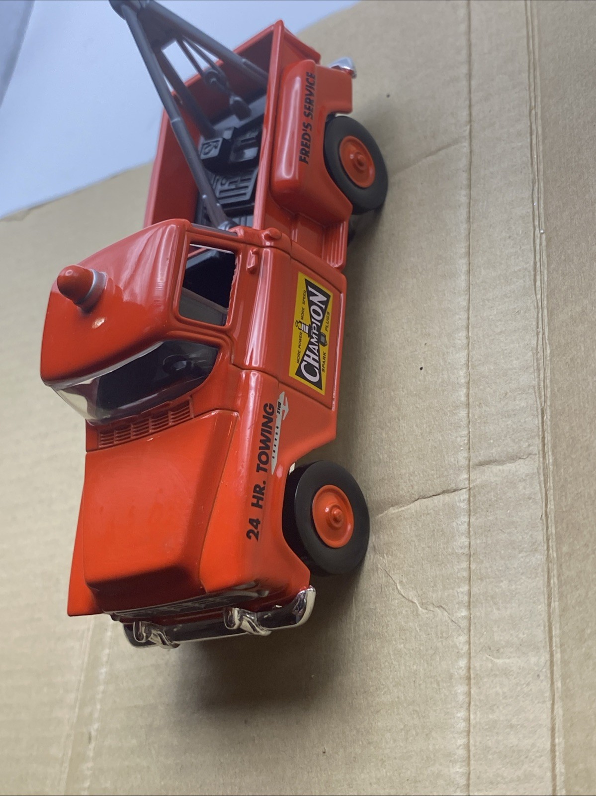 Lot of 2 Franklin Mint 1:43 1953 Ford F-100 Service Trucks Tow Battery NIB