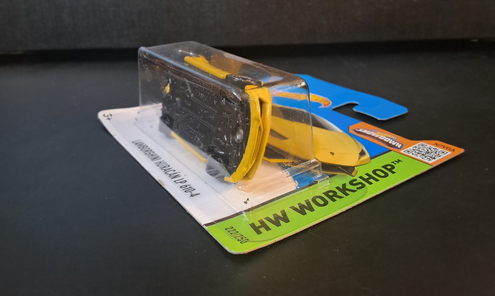 Hot Wheels Workshop 2015 222/250 – Lamborghini Huracan LP 610-4 in Yellow