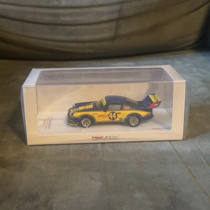 TSM Model Tarmac Works 1:43 Porsche 934/5 #44 1977 Racing Diecast Car