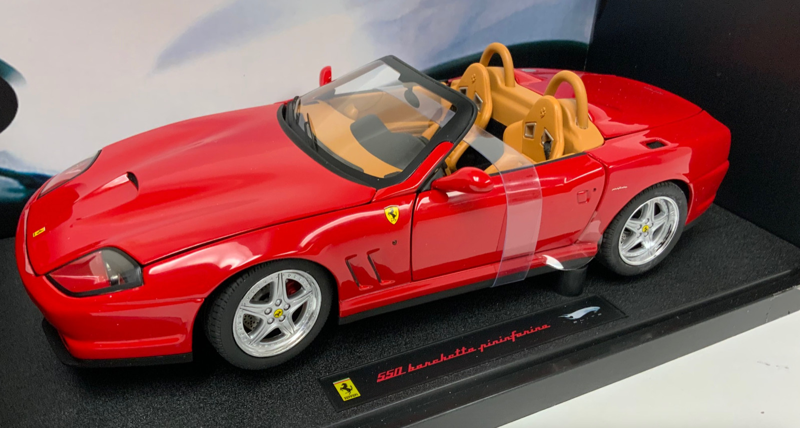 1/18 Hot Wheels Elite Ferrari 550 Barchetta in Rosso Corsa Red N2054 NC1129
