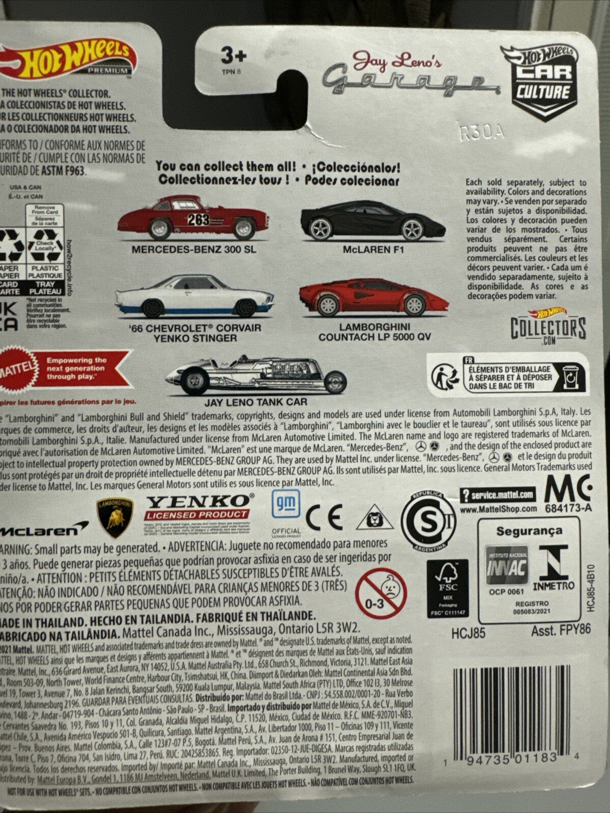 Hot Wheels Premiums Tank Car – Silver (HCJ85)