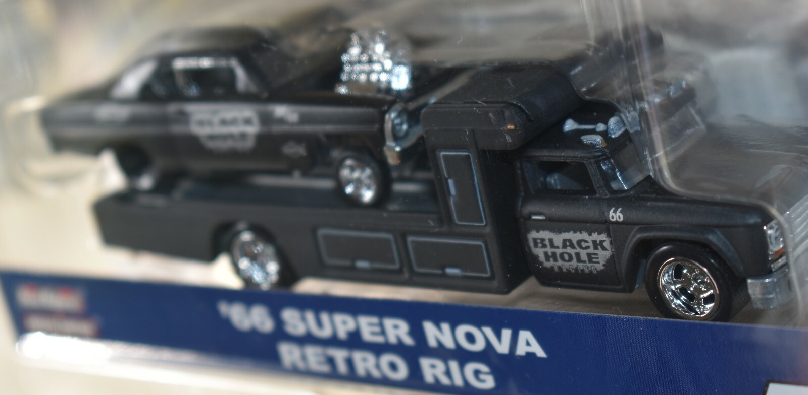 Hot Wheels Team Transport ’66 SUPER NOVA RETRO RIG # 7 NEW