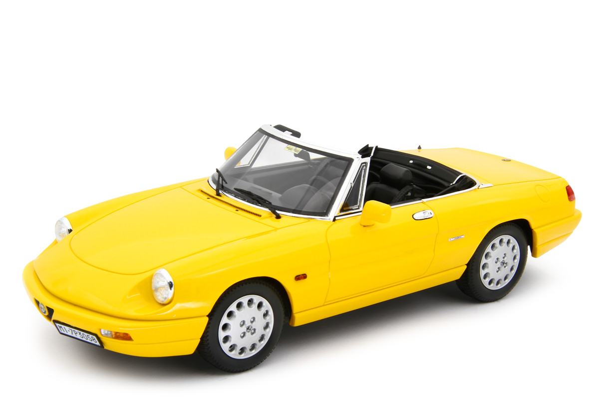 LAUDORACING-MODELS 1/18 Hard Top+ Soft top for Alfa Romeo Spider 1.6 2.0 LM209DC