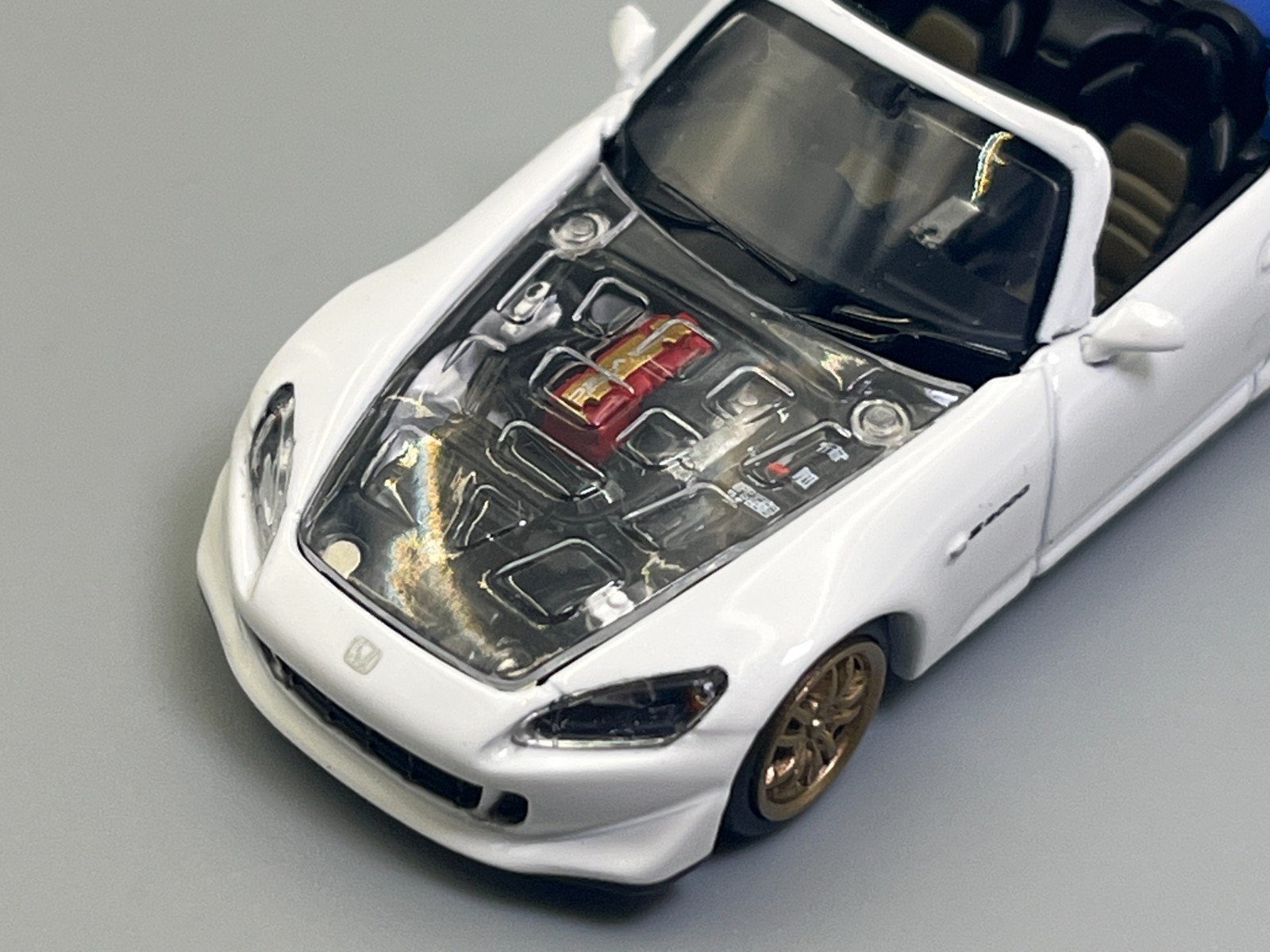 Honda S2000 Type S AP2 White Hardtop Convertible Kit MotorHelix 1/64 scale
