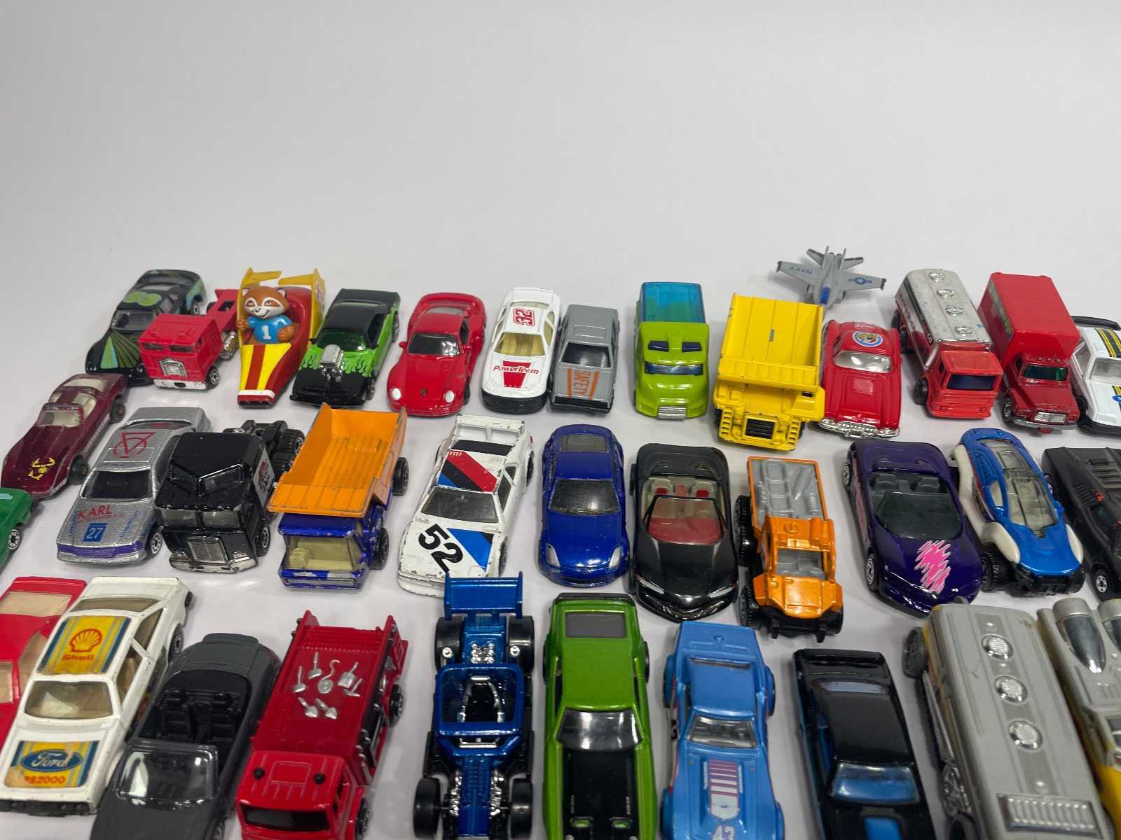 Hot Wheels Matchbox Miasto Other Mixed Years Vintage & Modern Loose Lot Of 143