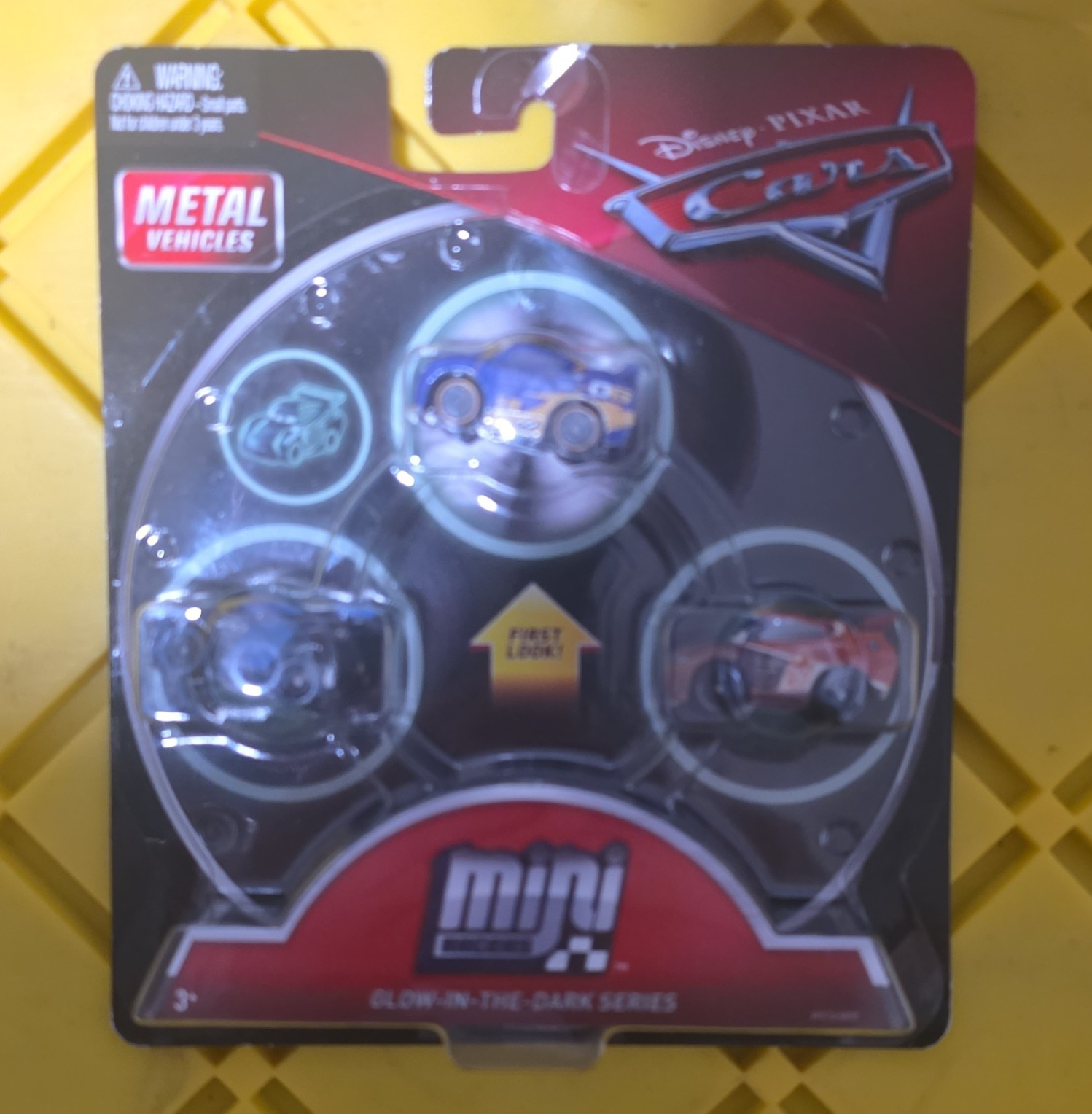 Mattel Disney Pixar Cars Mini Racers Glow-in-the-Dark Metal Vehicles 3-Pack