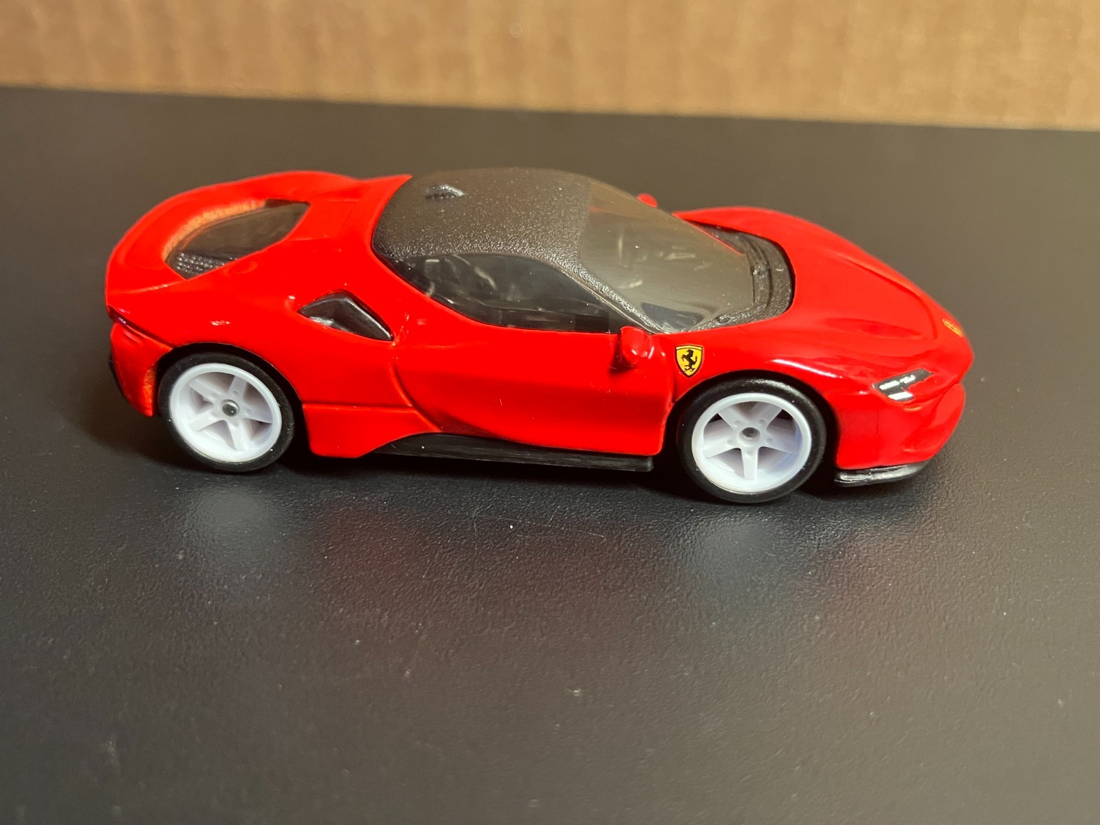“CUSTOM” .. 2025 Hot Wheels FERRARI SF90 STADALE w/ Real Riders