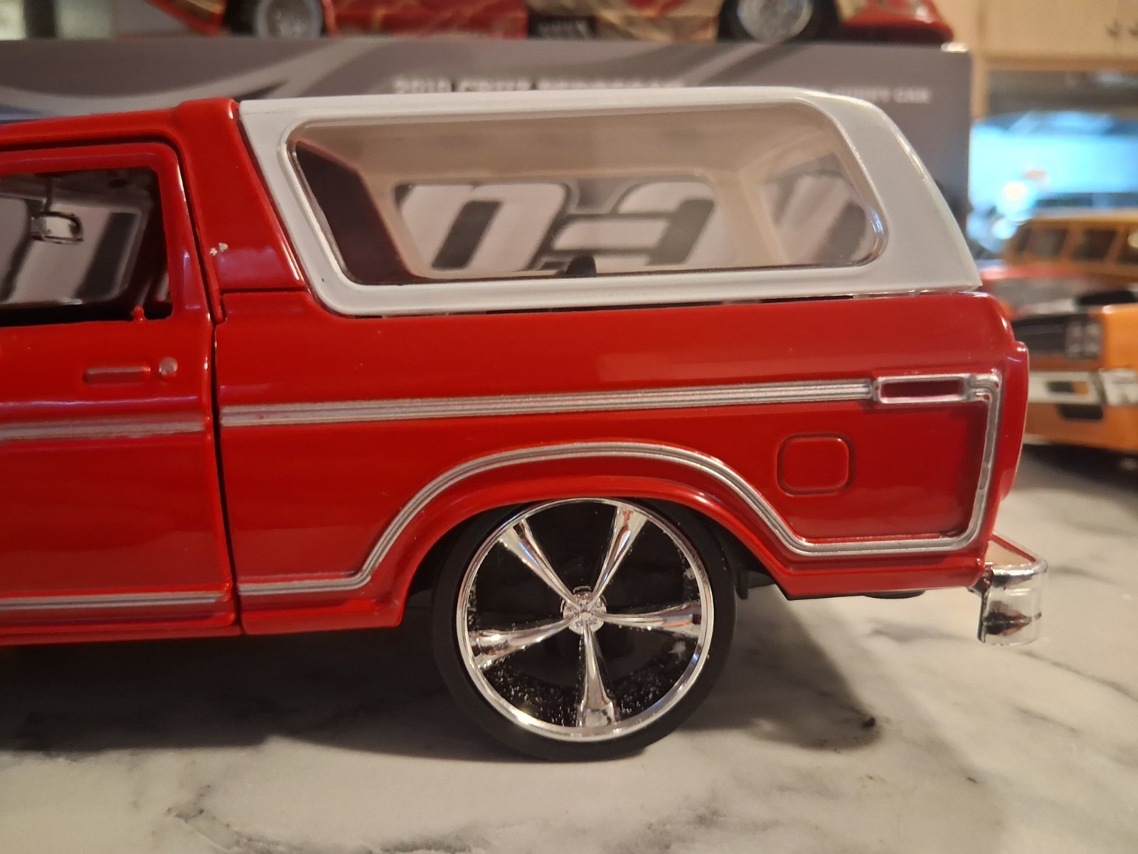 ( Custom Built) 1.24scale Diecast Custom 78 Ford BRONCO SLAMMED( Read Ad Plz)