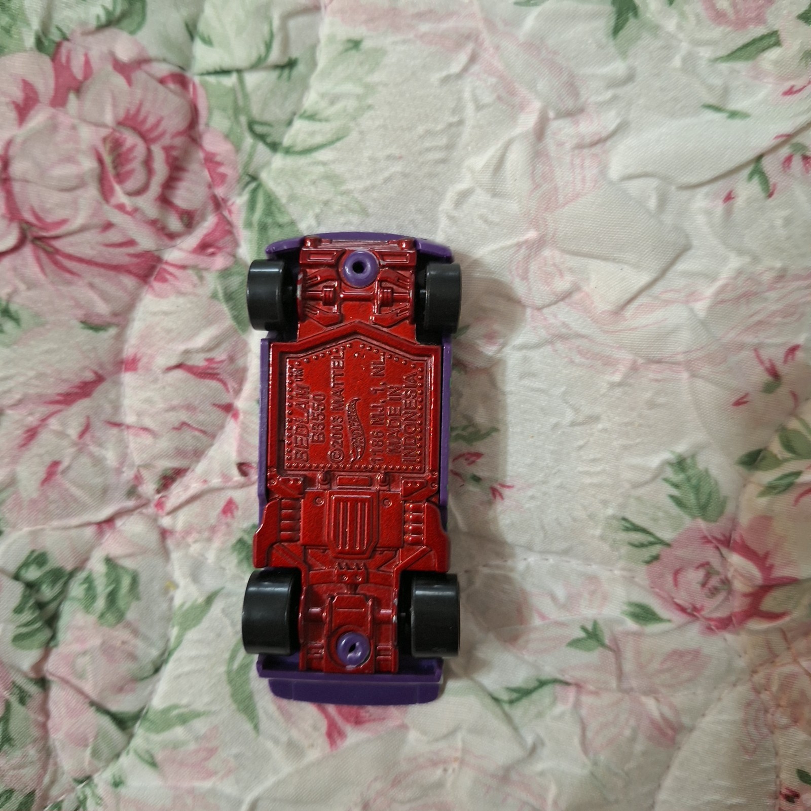Hot Wheels 2005 Joker Batman Car