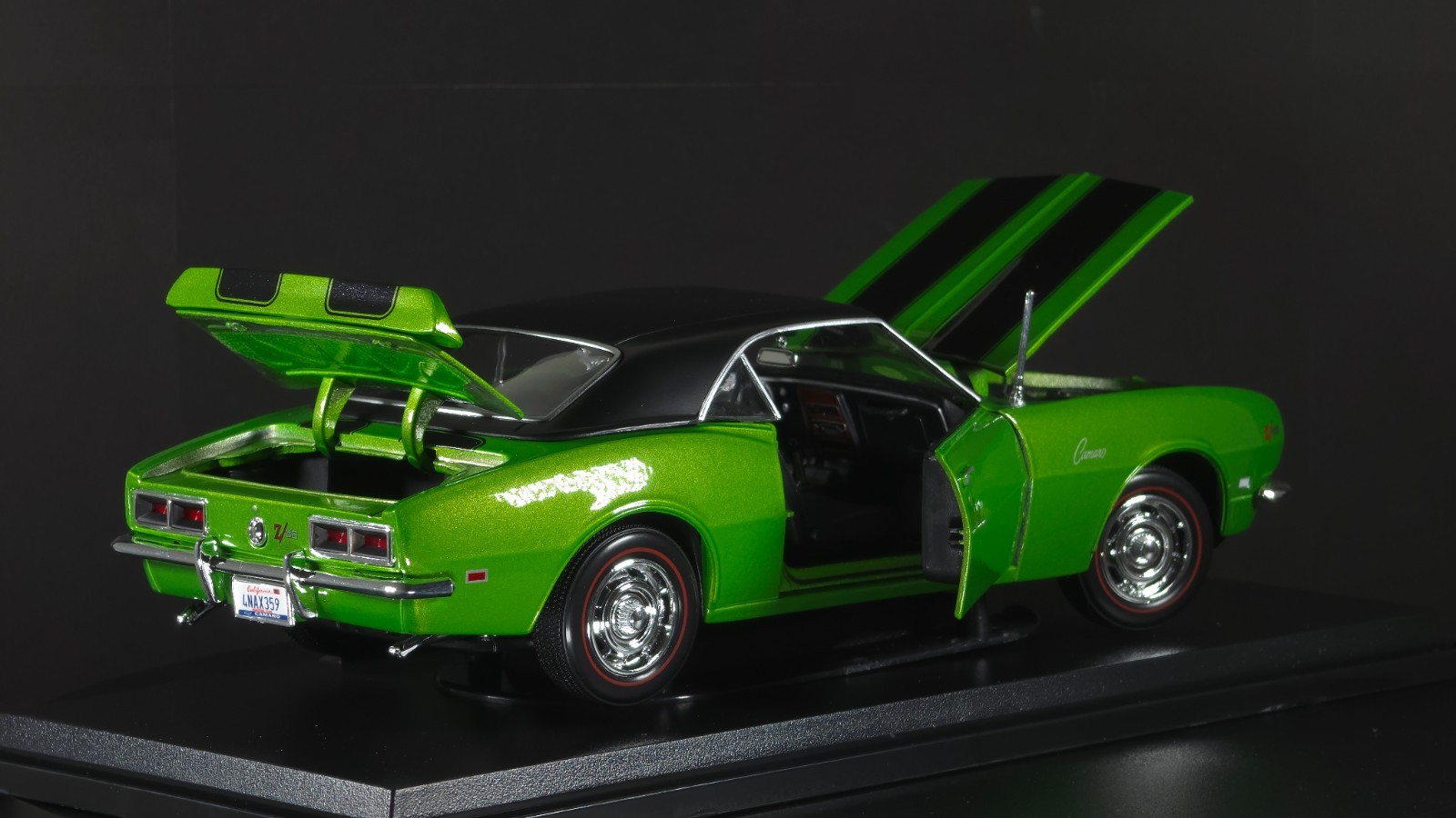 1968 Chevrolet Camaro Z/28 Coupe 1:18 Maisto Exclusive Style Special Edition