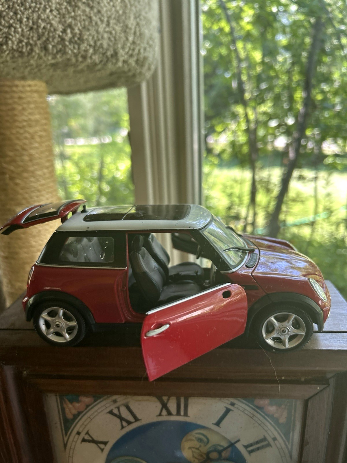 Model Mini Cooper 723 scale 1/18 Maisto co.