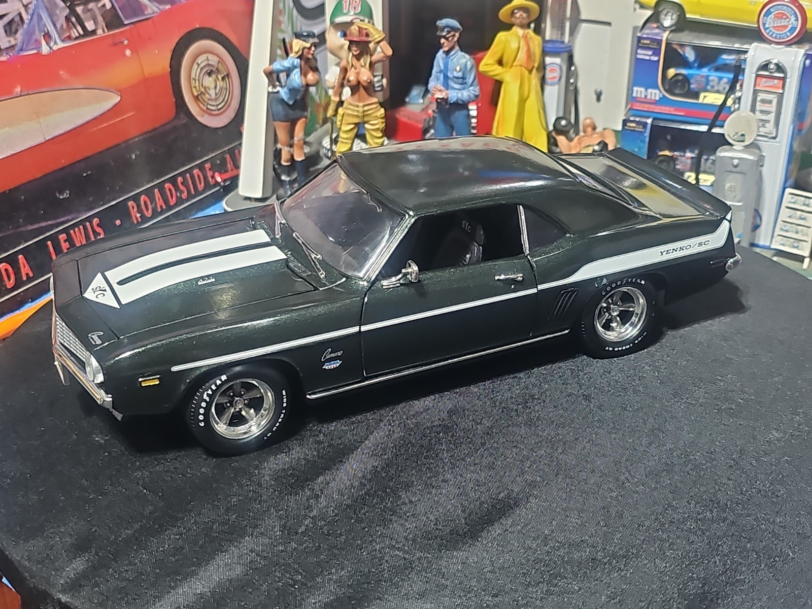 VINTAGE ERTL SUPERCAR YENKO 427 CAMARO SYC Fathom Green Limited Edition