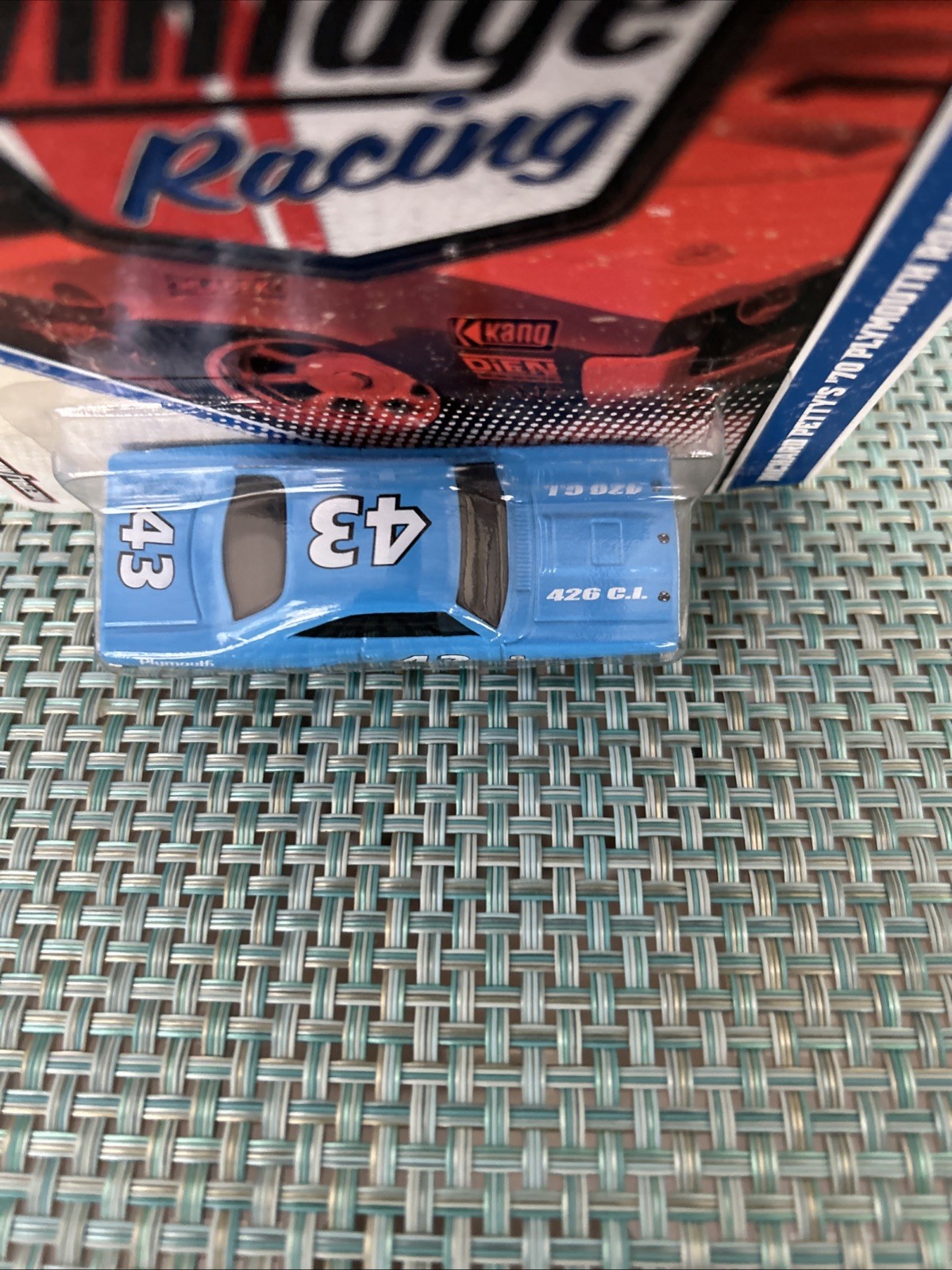 Hot Wheels 2011 Vintage Racing Richard Petty ’70 Plymouth Road Runner #22/30