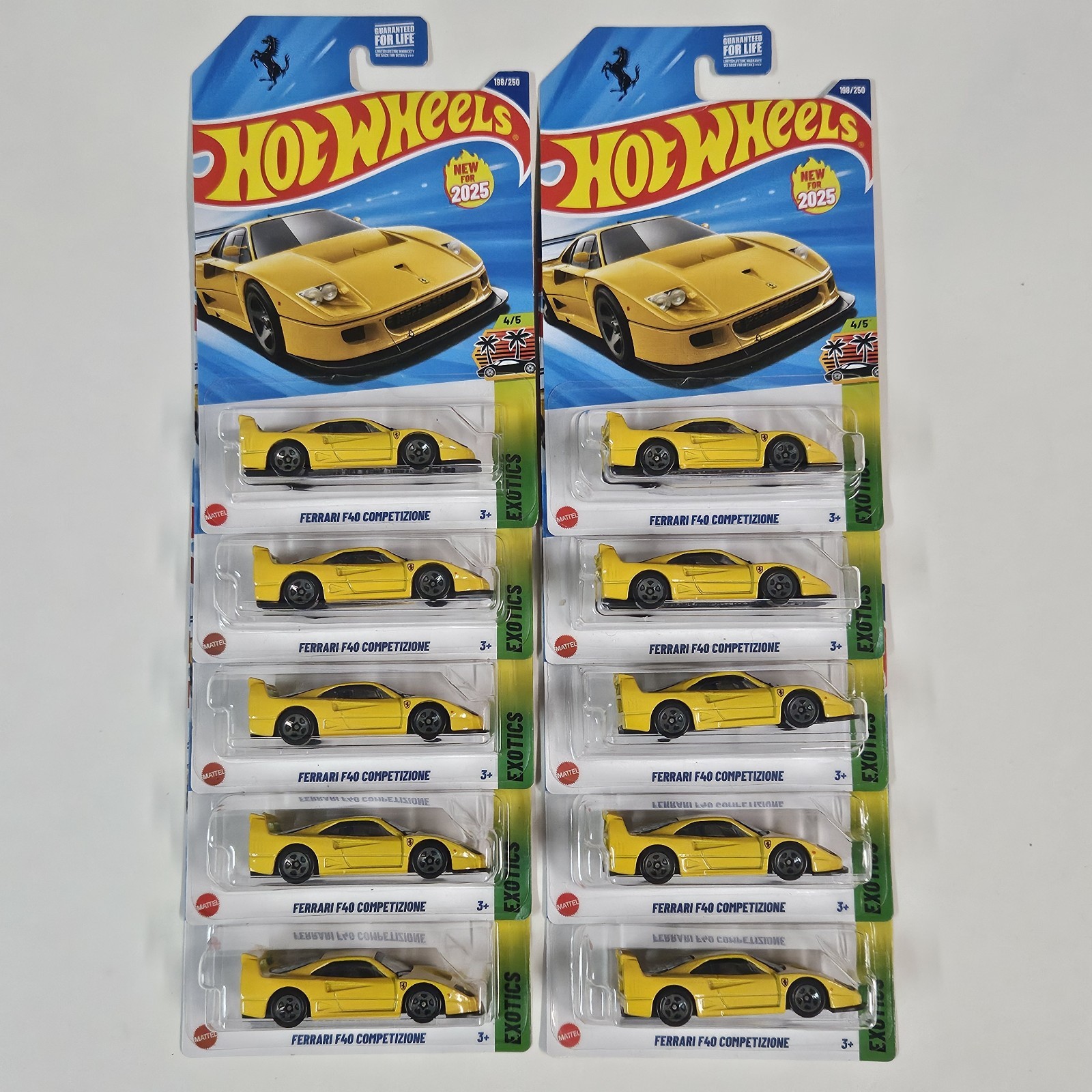 2025 Hot Wheels Ferrari F40 Competizione Lot of 10 Yellow 198/250 Exotics 4/5