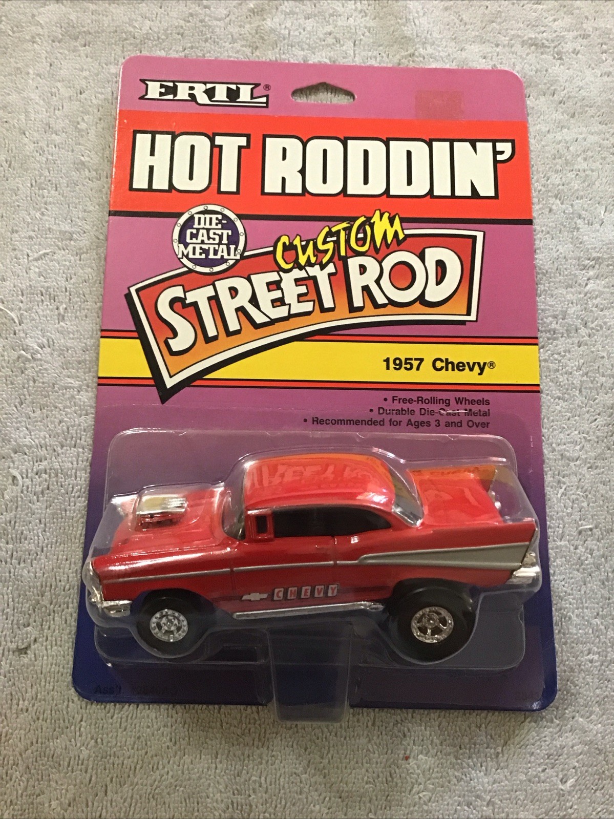 NEW 1989 Ertl Hot Roddin’ 1957 CUSTOM CHEVY BEL AIR Custom Street Rod