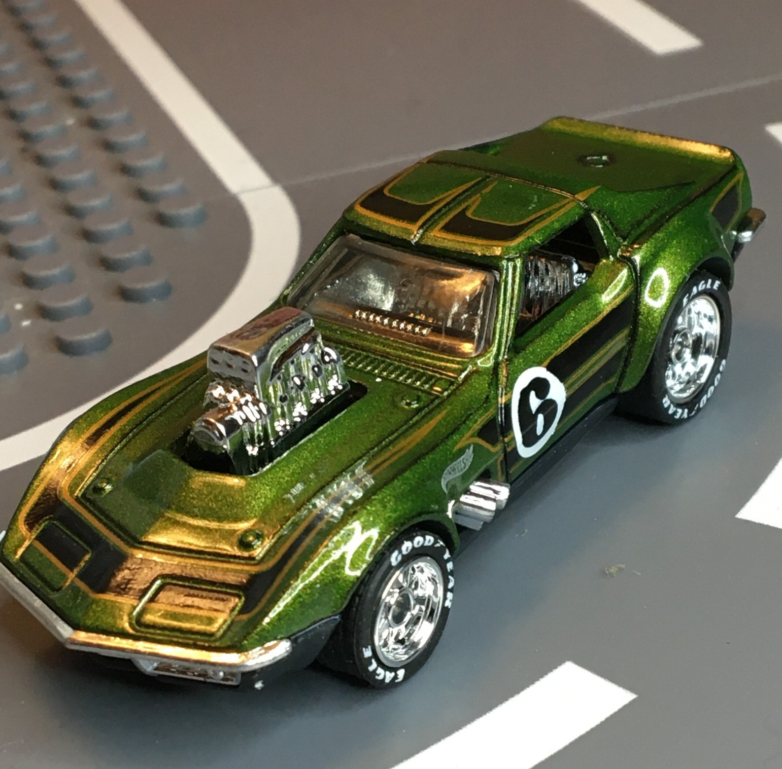 Hot Wheels ’69 CORVETTE Gas Monkey Garage Super CUSTOM Real Riders Wheel Swap