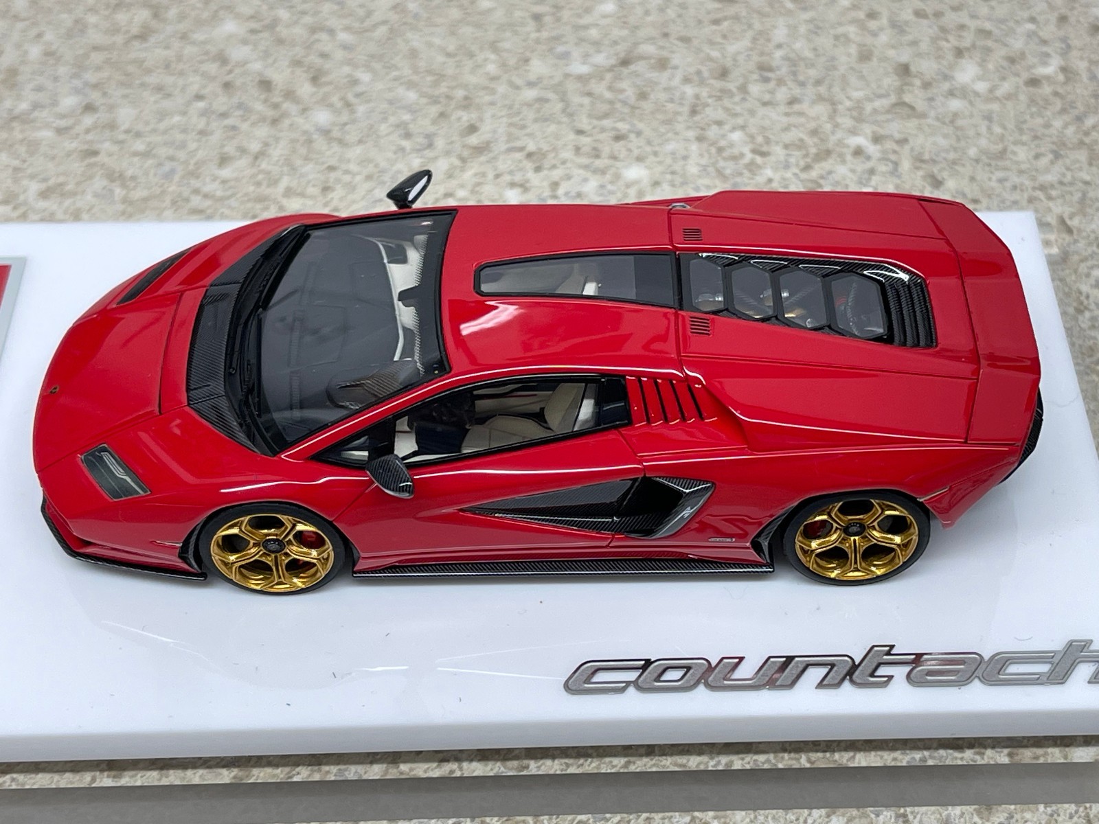 1/43 MakeUp Eidolon Lamborghini Countach LPI 800 – EM740B – Rosso