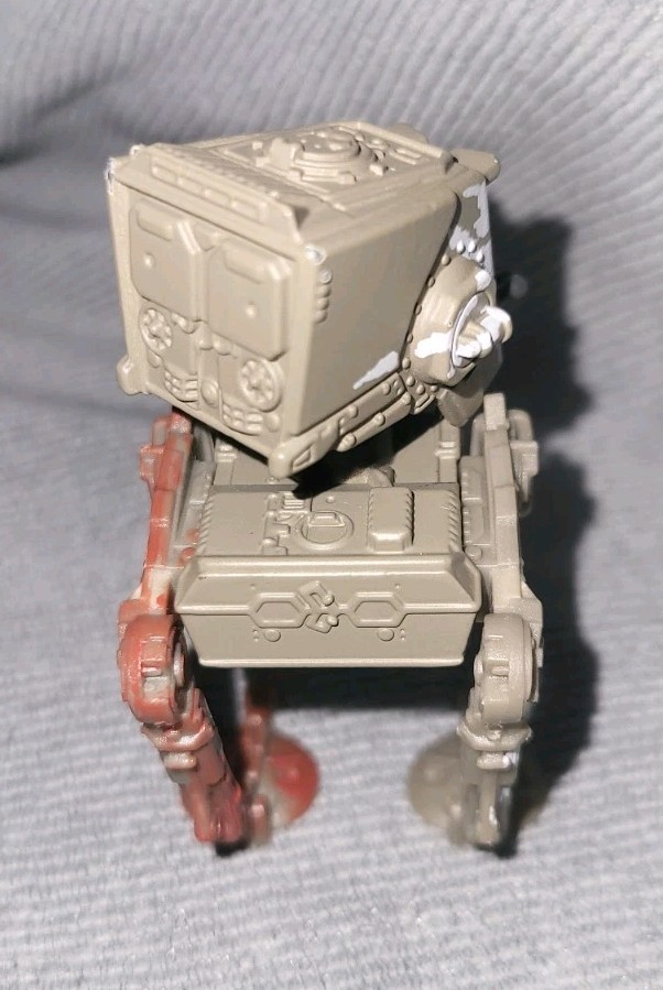 Hot Wheels Star Wars Starships AT-ST Raider The Mandalorian Diecast Figure Toy