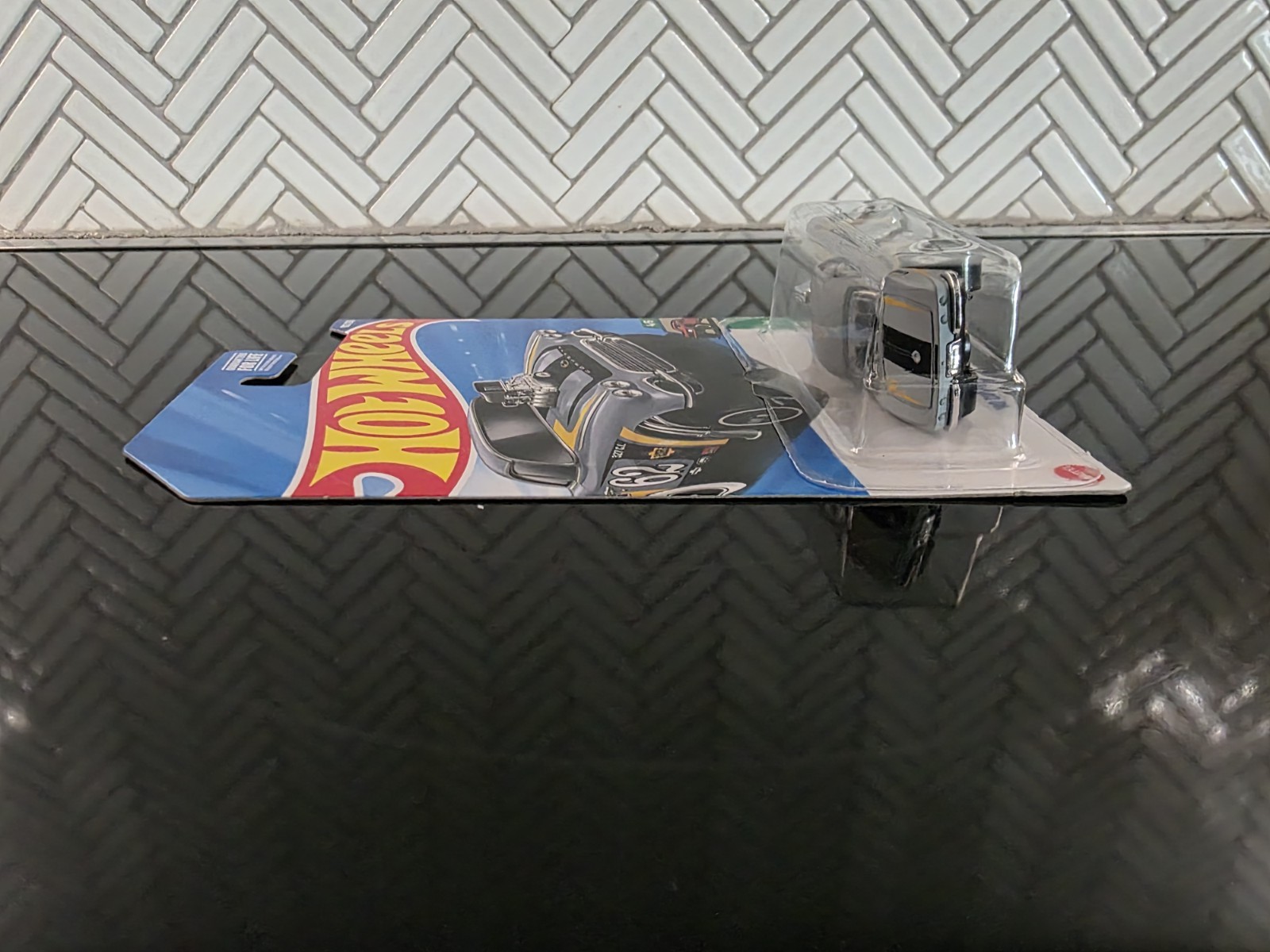 2025 Hot Wheels ’62 Corvette Gasser 182/250 Gray VHTF Variation WHITE 5SPK