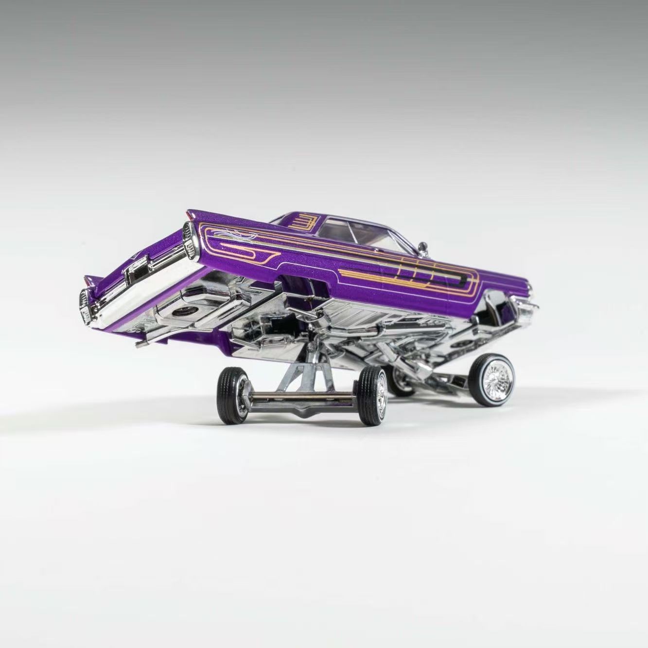 97M 1/64 Cadillac Sedan de Ville Deville 1964 Lowrider Diecast Car Model