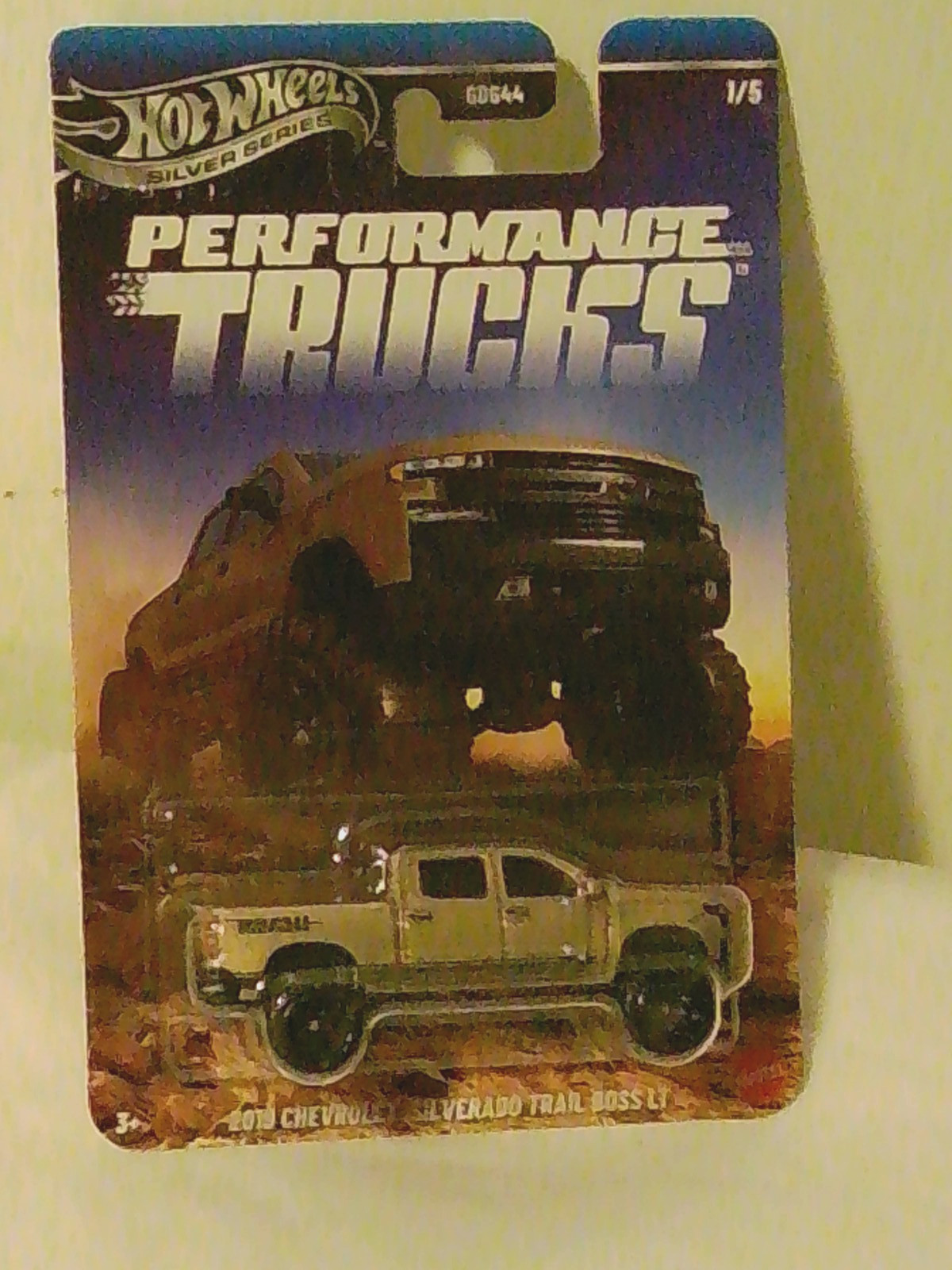 Hot Wheels 2019 Chevrolet Silverado Trail Boss Performance Trucks Silver Series