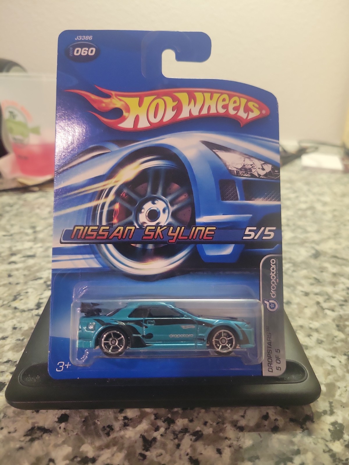Hot Wheels 2006 Nissan Skyline Spectrafrost Light Blue/Teal Dropstars