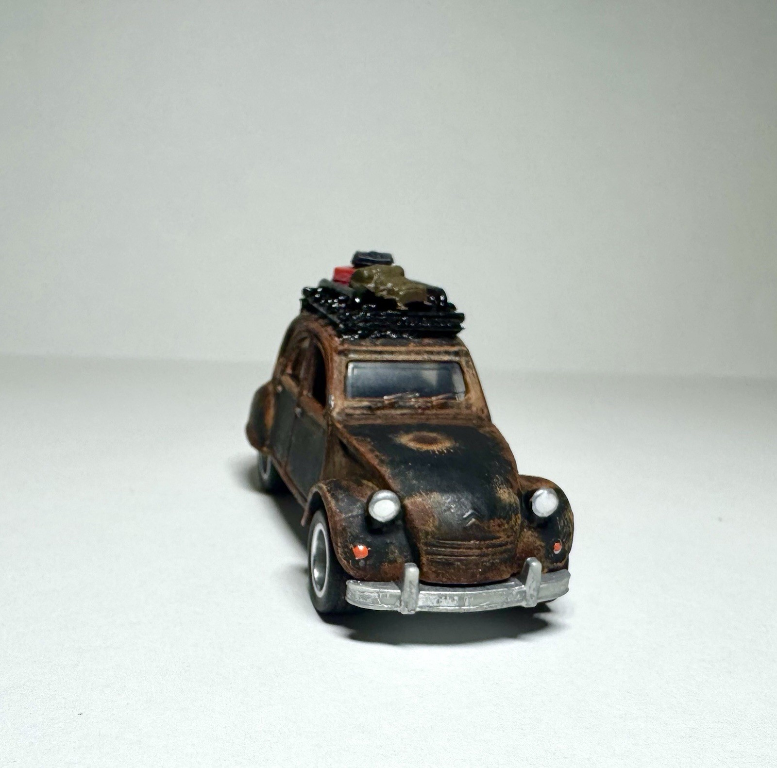 Custom Hot Wheels Matchbox Citroen 2CV Flat Black Rat Rod / Real Riders