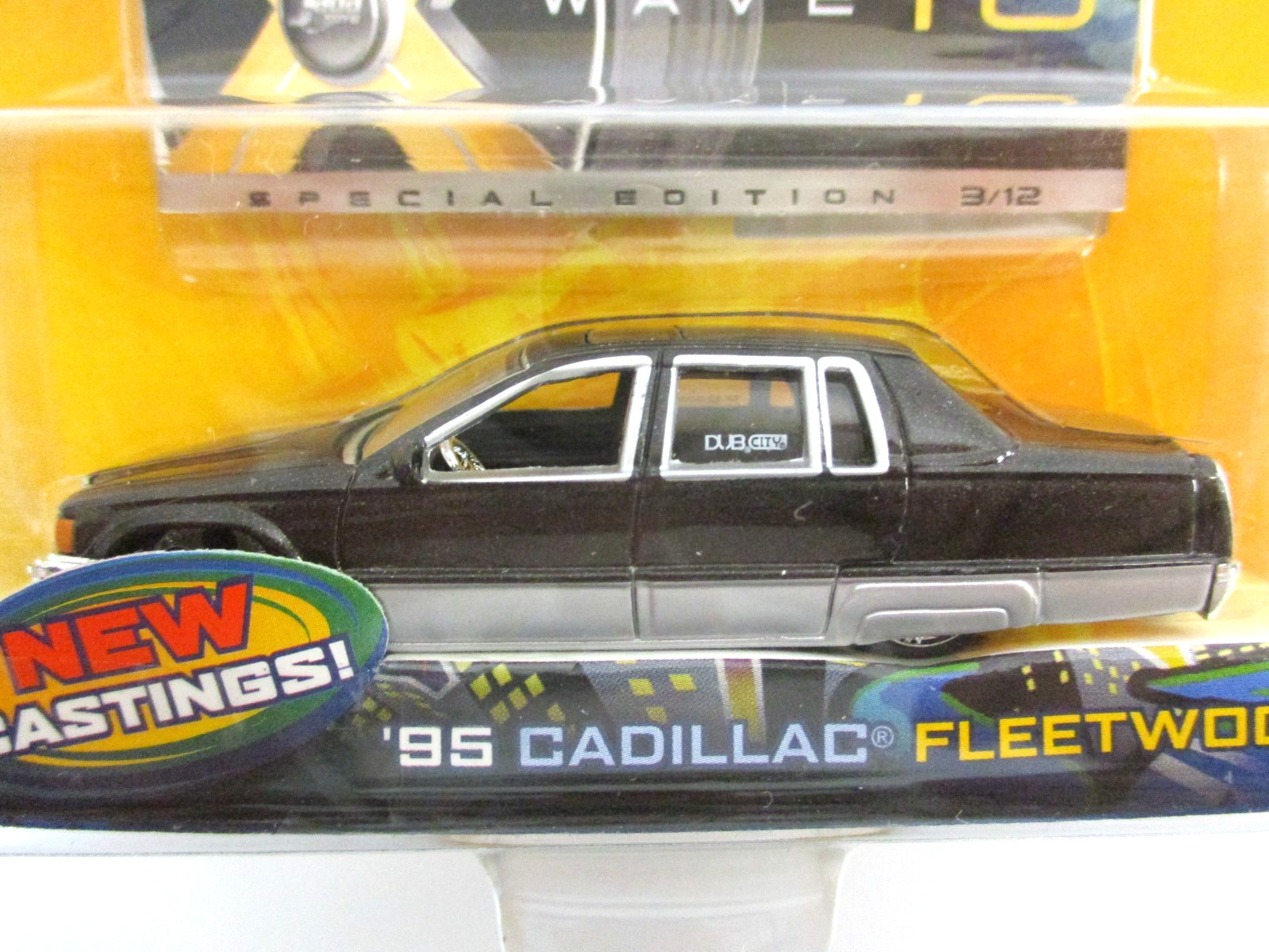 JADA – DUB CITY OLD SKOOL – 1995 CADILLAC FLEETWOOD BROUGHAM LOWRIDER – 1/64