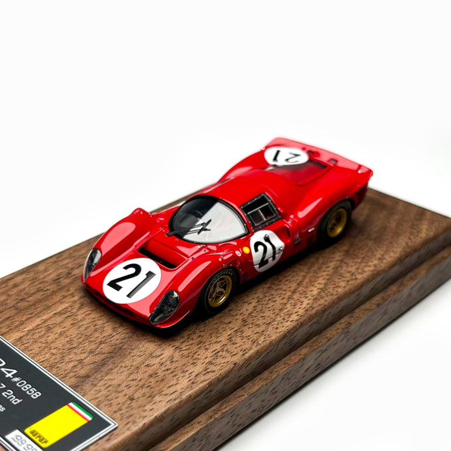 DMH 1/64 Scale 330 P4 1967 24 Hours Le Mans Endurance Race Resin Model Car Gifts