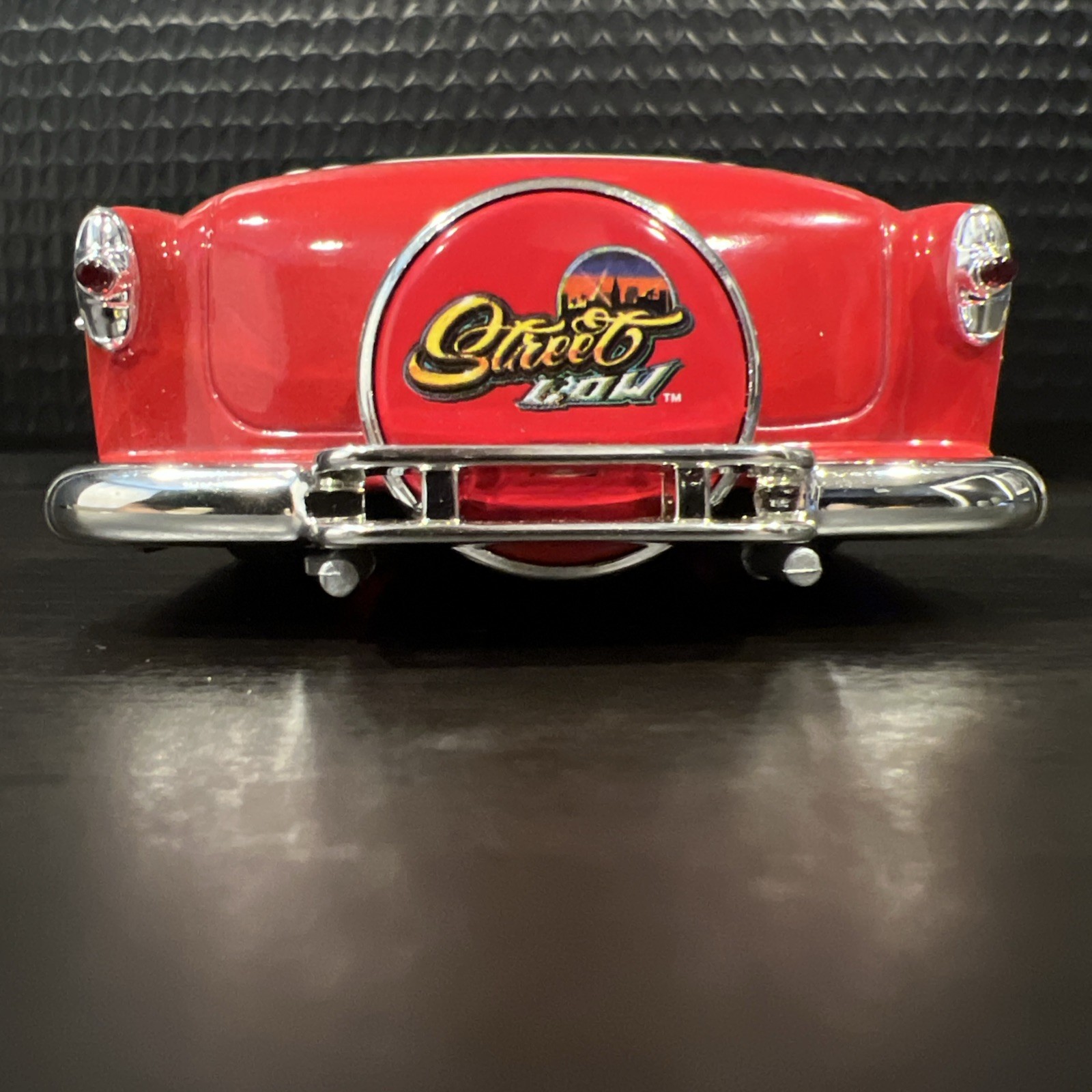 MINT 2001 Jada Street Low 1953 Chevy Bel Air Red 1/24 Lowrider Convertible Car