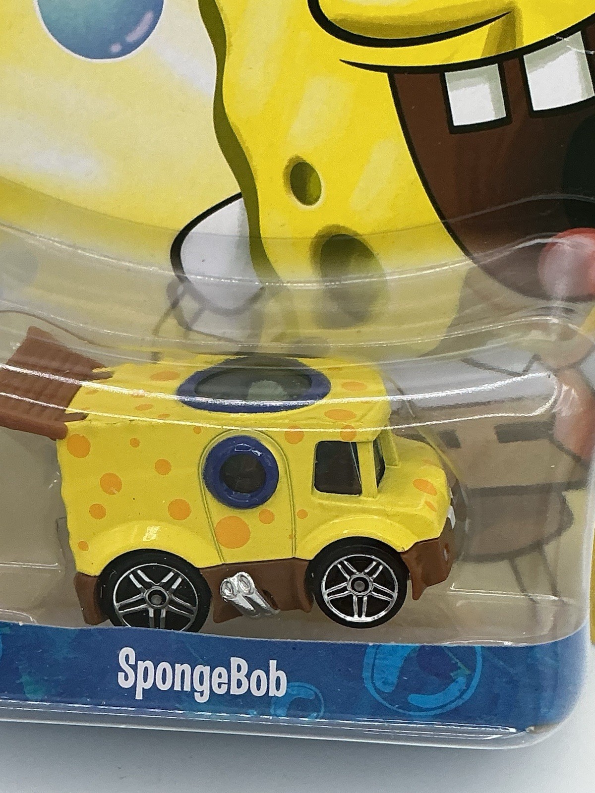 2013 Hot Wheels Character Cars Nickelodeon Spongebob Squarepants 1:64 Scale-Z 39