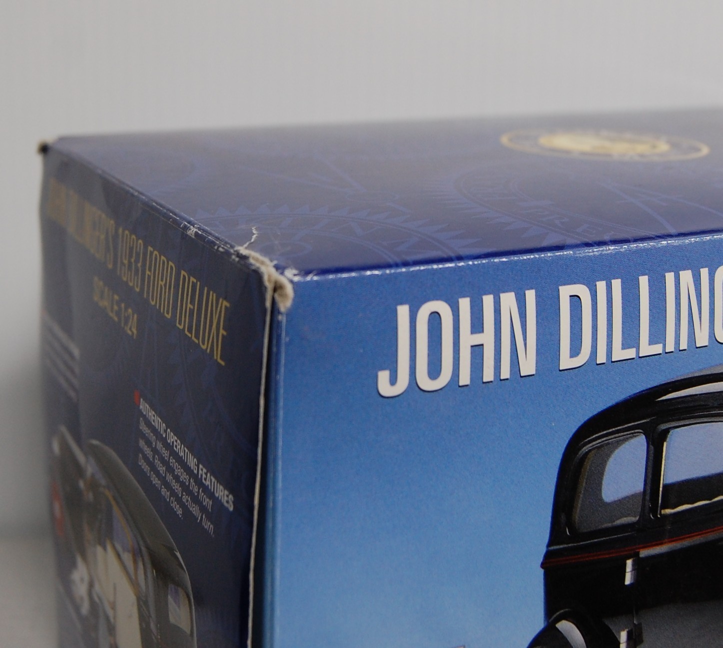 Franklin Mint John Dillinger’s Getaway Car 1933 Ford Deluxe 1:24 Broken Pcs READ