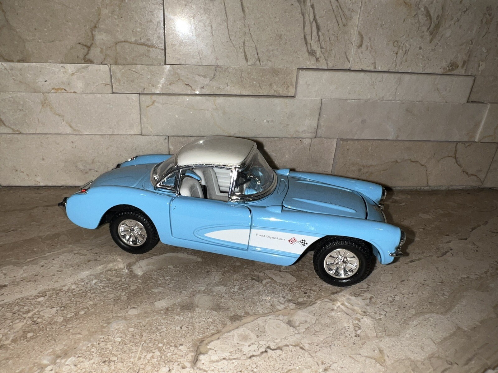 1957 Chevy Corvette Light Blue/White 5.5″